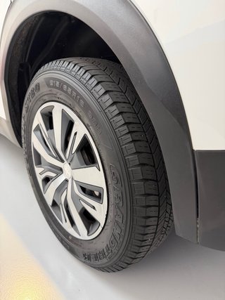 Peugeot 2008 hdi 100cv