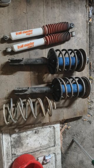 Suspension Mitsubishi Montero IO
