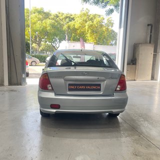 Hyundai Accent 2005