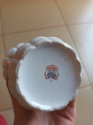 Jarrón de porcelana EME pintado a mano