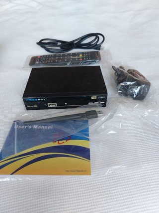 Receptor Satélite Freesat V8 Super DVB-S2