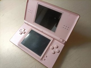 Nintendo DS rosa