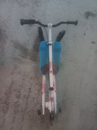 Patinete triangular
