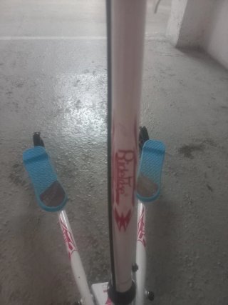 Patinete triangular