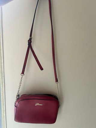 Bolso Guess Rojo