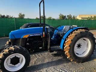 New Holland TN95FA Tractor