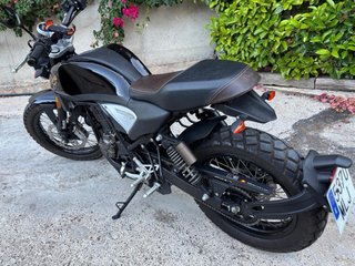 Rieju Century 125
