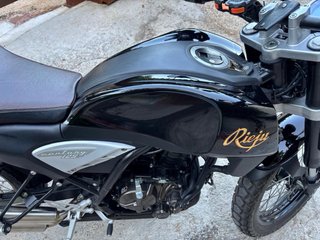 Rieju Century 125