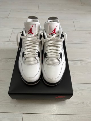 Air Jordan 4 Retro: Summit White/Fi 10.5/44,5