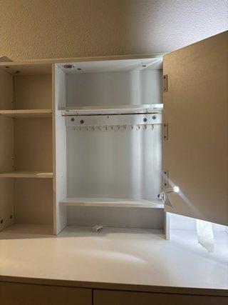 Tocador blanco con espejo LED