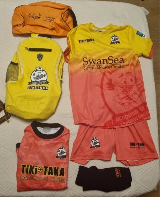 Conjunto Ropa Fútbol Tiki Taka talla 10 años