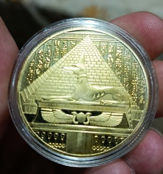 Lote monedas Cleopatra y Anubis