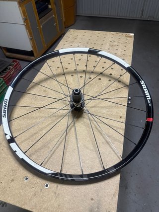 Rueda trasera Sram 26 disco