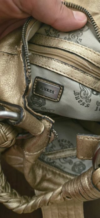 Borsa a spalla Guess oro