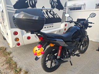 Honda CB125F Negro | 2.006 km | Como Nueva | ITV 0