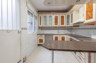 Casa en alquiler en Avda. Federico Garcia Lorca - Nueva Estación Autobuses en Granada
