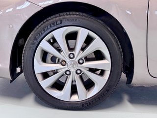 Toyota Auris 1.8 140H Advance Touring Sports