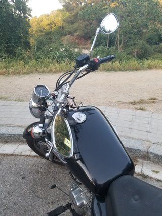 Suzuki GZ 250 Marauder 2006