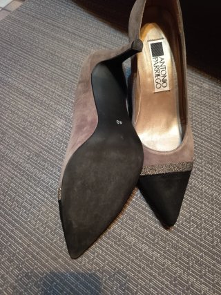 Zapatos Antonio Parriego Tacón Gris y Negro