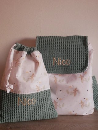 Mochila y bolsa de muda personalizadas