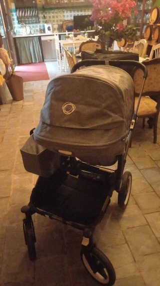 Bugaboo Donkey 5 Gris Camaleón
