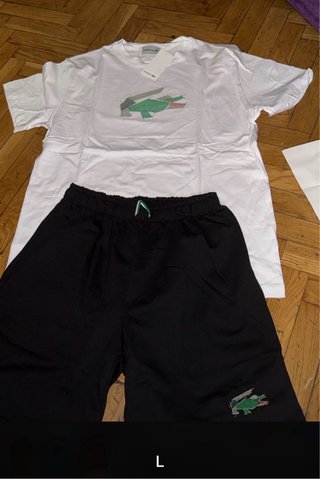 Conjunto Lacoste Camiseta y Pantalón Corto Bordado