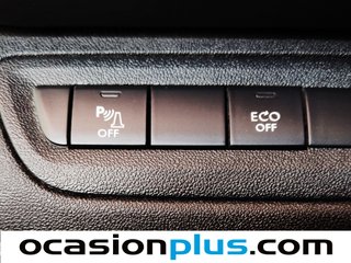 Peugeot 2008 BlueHDi 100 S&S Allure 73 kW (100 CV)