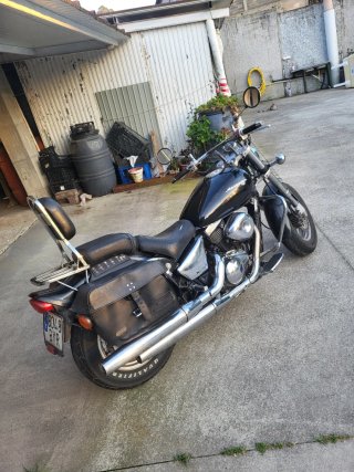 Suzuki Marauder 800 VZ Negra