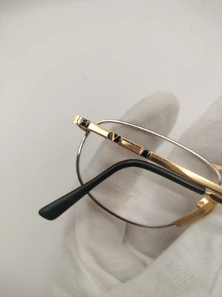 Gafas Valentino Doradas y Plateadas