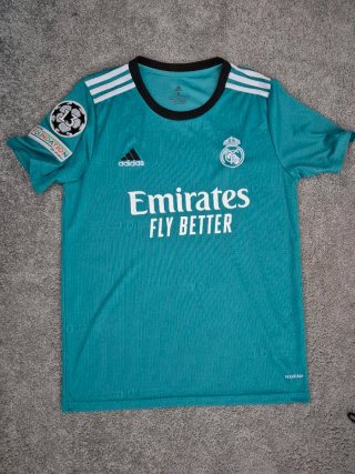 Camiseta Real Madrid 21-22 (tercera equipación)