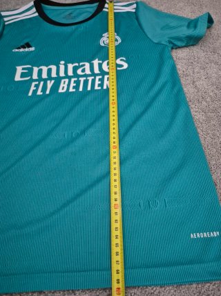 Camiseta Real Madrid 21-22 (tercera equipación)