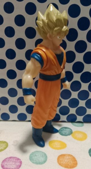 Figura Goku Super Saiyan