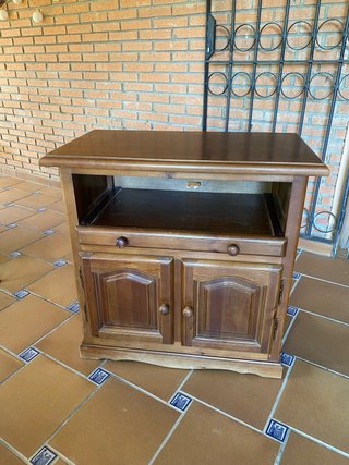 Mesa TV madera pino