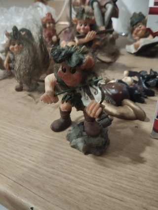 Figura cerámica troll bruja colección