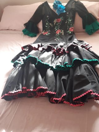 Vestido Flamenco Negro Bordado Talla 44-46