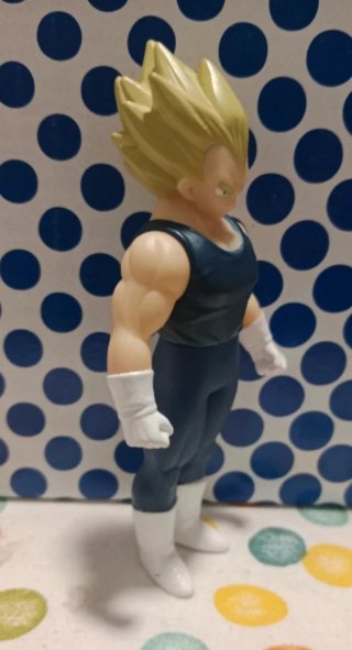 Figura Vegeta Super Saiyan