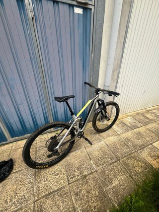Bici Enduro Canyon Spectral al 2019 27.5