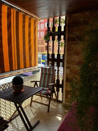 Piso a la venta Calle Héroe de Sostoa