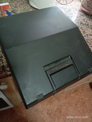 Máquina de escribir Olivetti Lettera 10