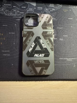 Funda Palace iPhone 13