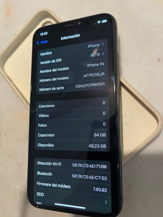 iPhone XS Nero + Custodia e Scatola