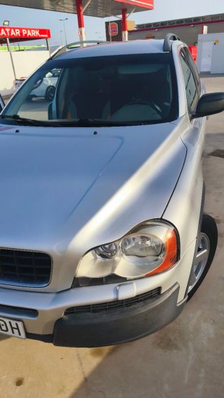 Volvo XC90 2004