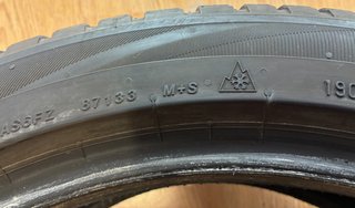 4 Neumáticos Bridgestone All Season 245/45/20 103W