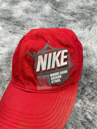Vintage Nike 00s Sportswear Mount Hood Oregon Cap