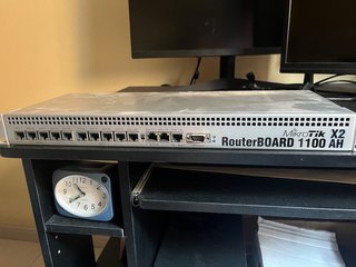 MikroTik RouterBOARD 1100AHx2.