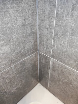 RENOVACIÓN SILICONA en duchas y encimeras MADRID
