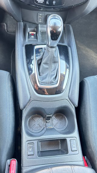 Nissan X-TRAIL 7P DIG (160 CV)  N-CONNECT