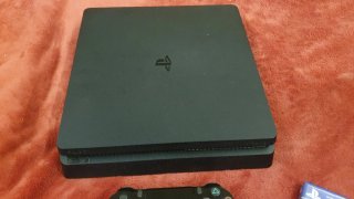 PS4 Slim 1TB Negra + 2 Juegos + Mando