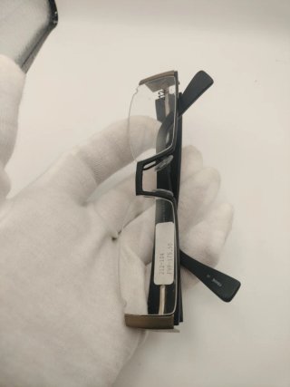 Gafas Carolina Herrera 212-104 Negro/Dorado
