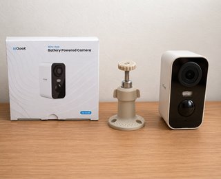 ieGeek Cámara Vigilancia 2K con Caja Original